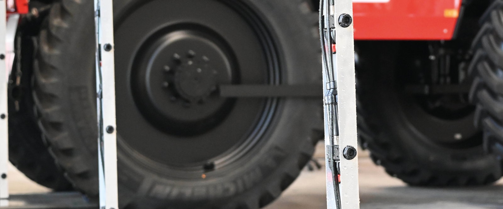 Close up of the VertiPlus droplegs.