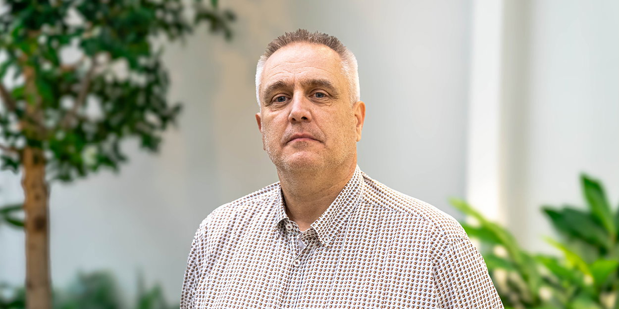 Portrait photo of Maarten Visscher at Agrifac.