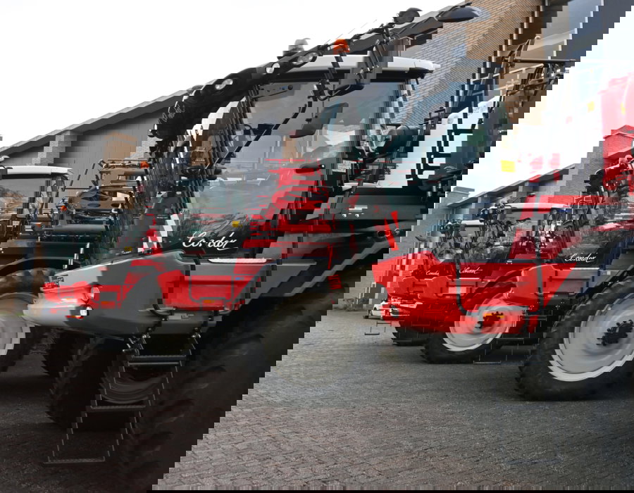 Four Agrifac Condor sprayers standing next to each other in a row.