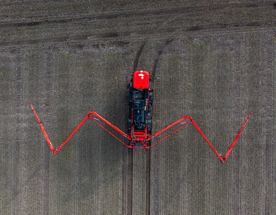 Folding of the boom with FastFoldPlus.
