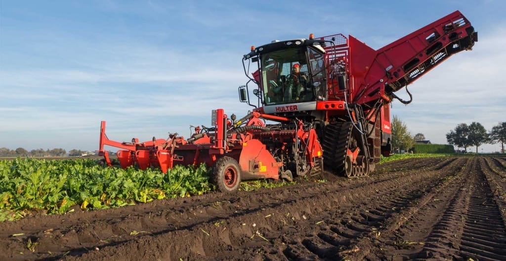 OptiTraxx beet harvester