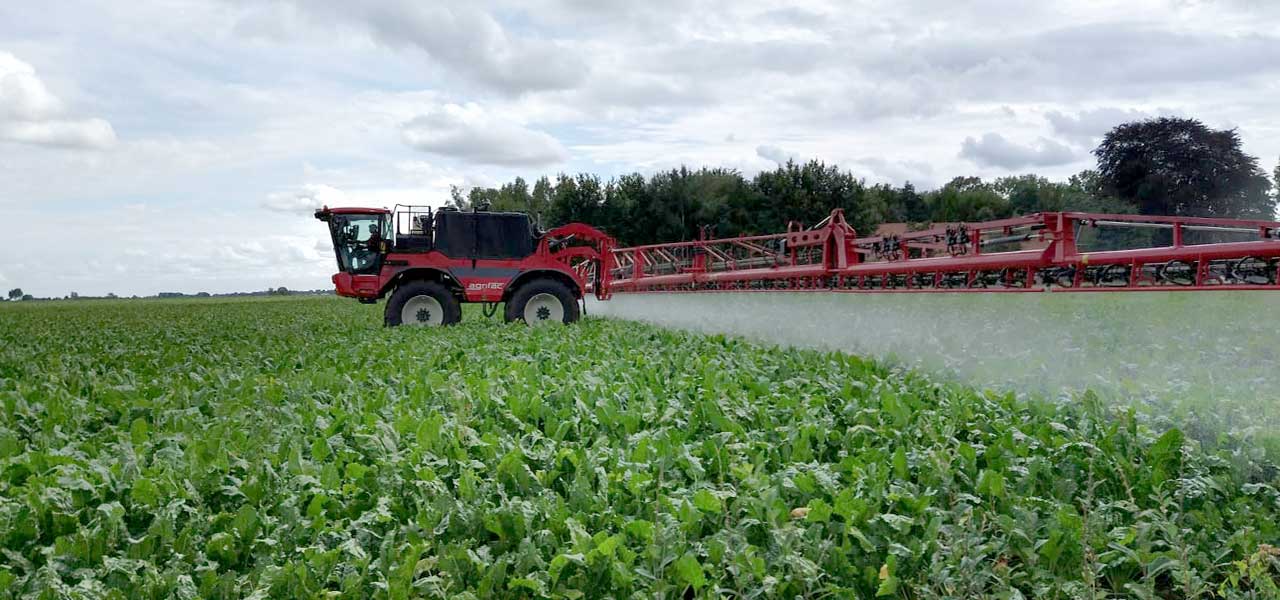 Condor crop sprayer